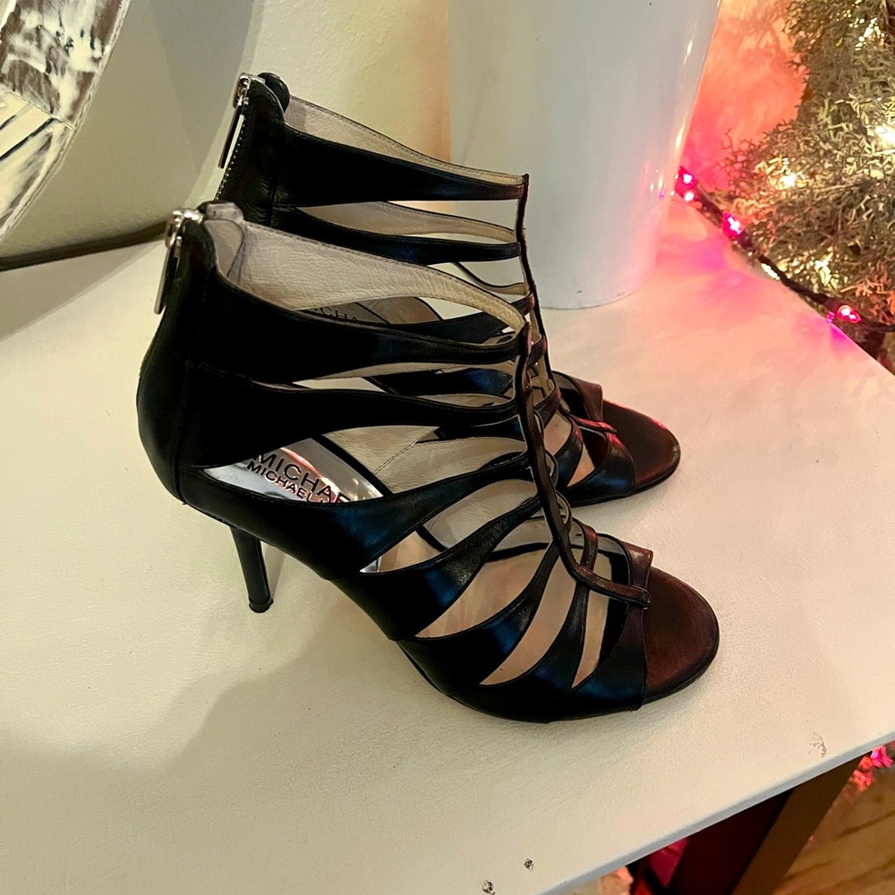 Michael Michael Kors Woman's Mavis Open Toe Black Leather Heel Sandals size 6